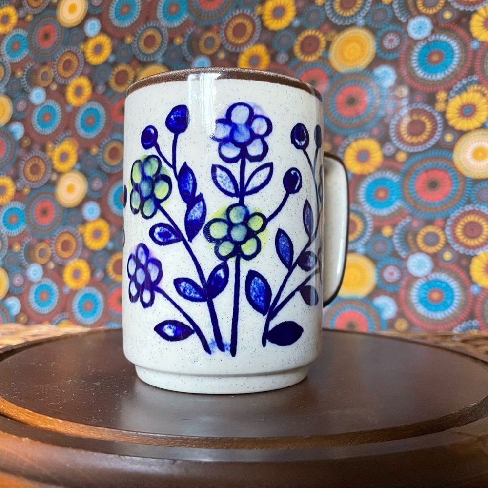 Blue Flower Speckled Stoneware Mug | Vintage Retro Floral Design